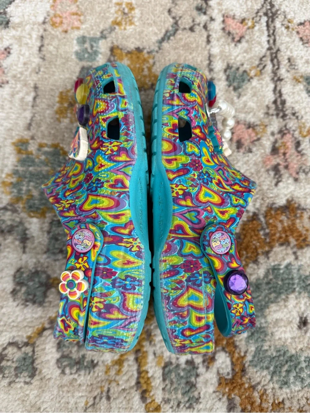 Lisa Frank X Crocs Classic Clog Limited Edition RARE Size J4